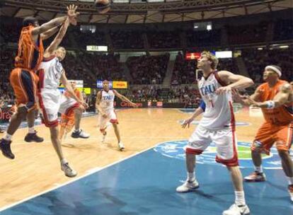 Williams y Prigioni durante el encuentro