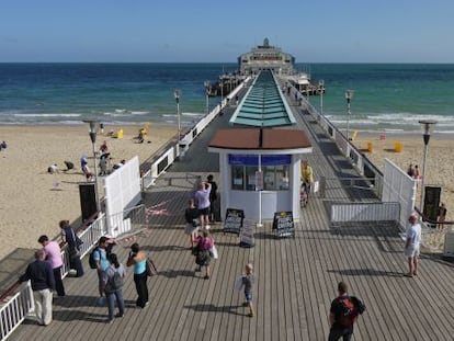 El muelle ('pier') de Bournemouth, en la costa sur de Inglaterra.