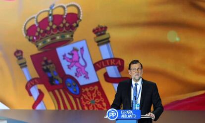 El líder del PP y presidente del Gobierno, Mariano Rajoy, durante su intervención en el acto de clausura del congreso.