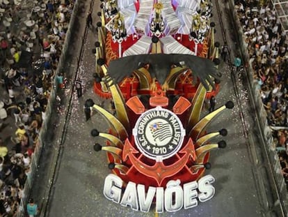 Desfile da Gaviões da Fiel em 2016.