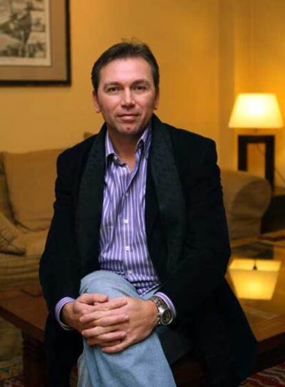 Johan Bruyneel, en el hotel de concentración del Astana.