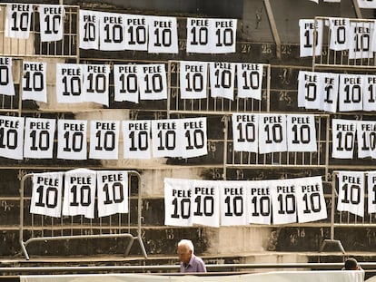 Mural en memoria de Pele