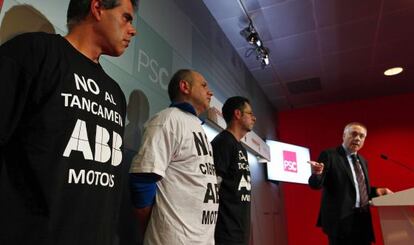 Representantes del comit&eacute; de empresa de ABB Motores, ayer con Pere Navarro. 