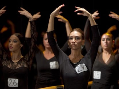Bailarinas en la prueba para la plaza libre en el Ballet Flamenco de Andalucía.