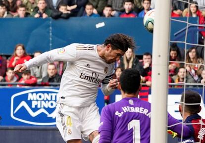Ramos marca el segundo gol del equipo blanco.