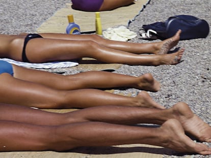 Las carnes al sol, retrato de la España playera de los setenta