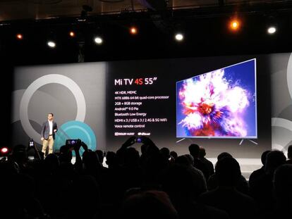 Anuncio de Xiaomi en Madrid de la llegada a España de sus televisores inteligentes.