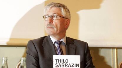 Thilo Sarrazin durante la presentación de su libro "Europa no necesita al euro" en Berlín.