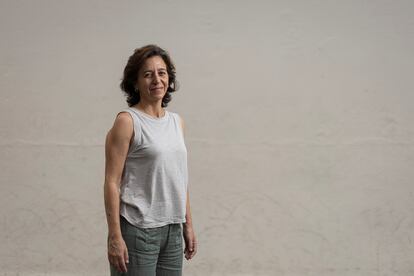 La politóloga Margarita León posa en Barcelona el 19 de julio de 2023. 