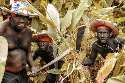 Los Negritos è un gruppo folcloristico che rivendica con il teatro, la danza e la poesia la conquista delle libertà da parte delle persone di origine africana.