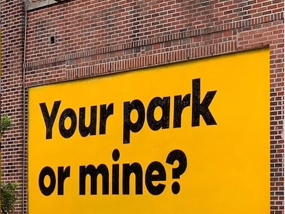 ¿En tu parque o en el mío? Así es uno de los murales gigante de Bumble por Nueva York.