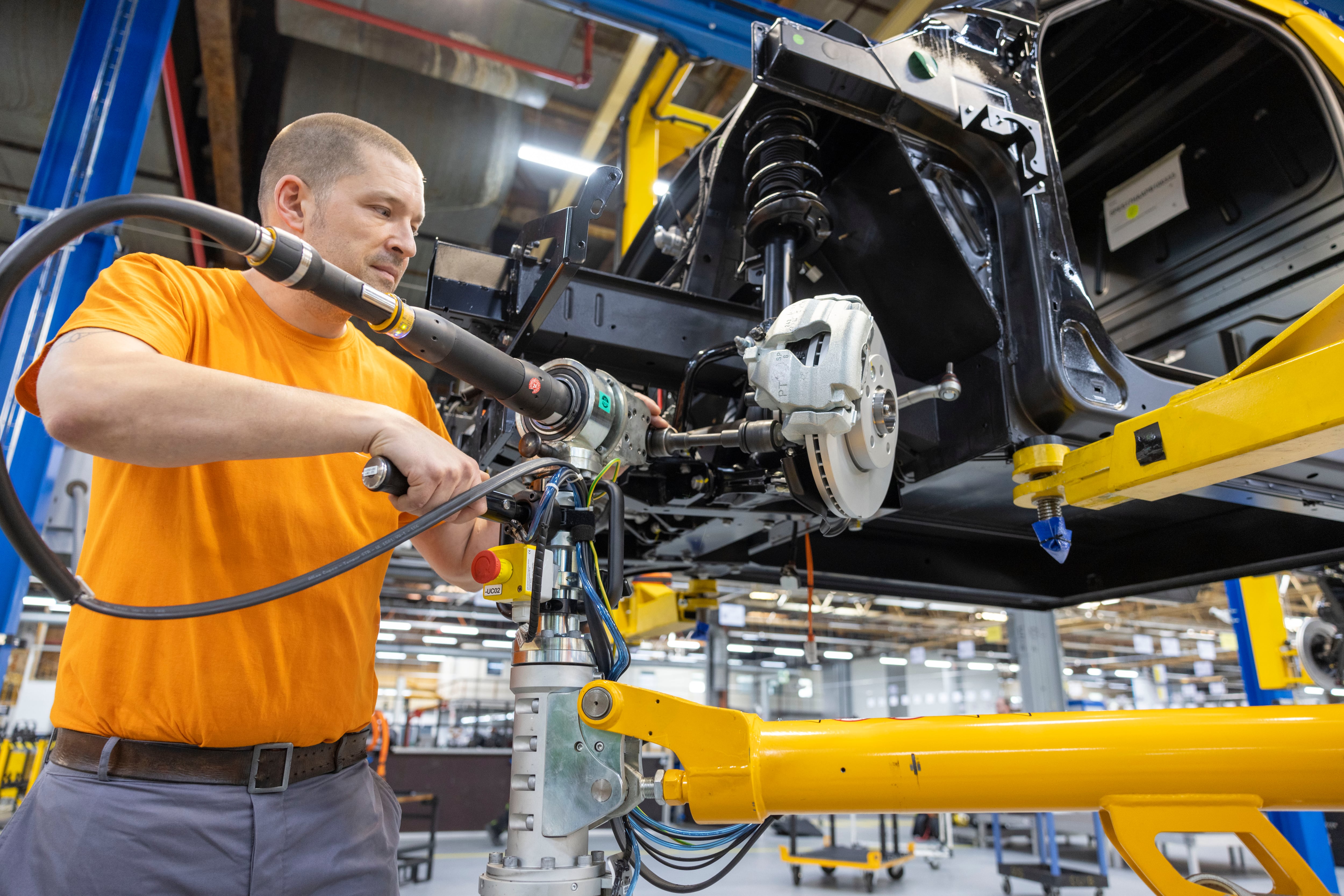 "Estancamiento Económico en Alemania: El Gobierno de Merz no Logra Revitalizar la Economía"