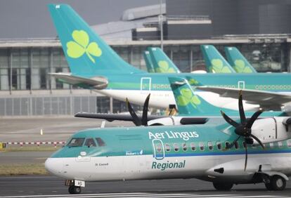 Aviones de Aer Lingus en el aeropuerto de Dubl&iacute;n