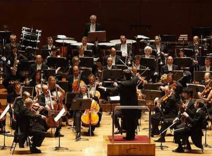 Un concierto de la Orquesta Sinfónica de Euskadi en el Euskalduna. La Sinfónica recibirá el año entrante de Cultura casi ocho millones de euros.