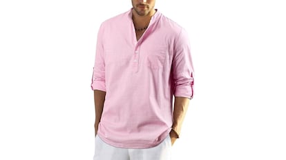 Esta es la camisa de lino para hombre más vendida de Amazon.