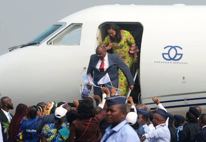 Bemba, a su llegada al aeropuerto de Kinshasa.