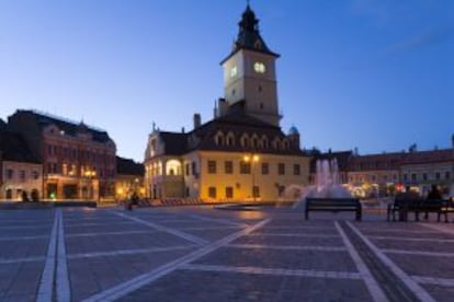 Centro histórico de Brasov, en Transilvania (Rumania).