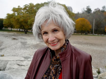 La premio Nobel de Literatura canadiense Alice Munro.