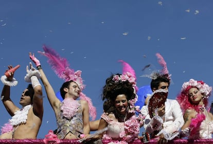 Una carroza del desfile del orgullo gay de la pasada edición.