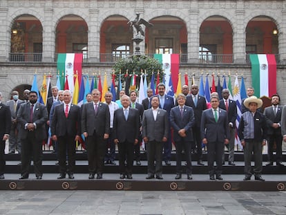 Presidentes e chanceleres da América Latina e do Caribe que estiveram na cúpula da Celac na Cidade do México.