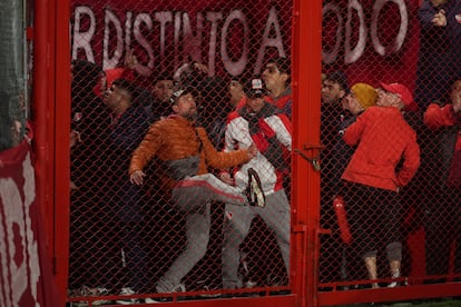Aficionados de Independiente de Argentina.