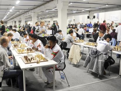 Partidas durante la Olimpiada de ajedrez celebrada en Tromso (Noruega). 