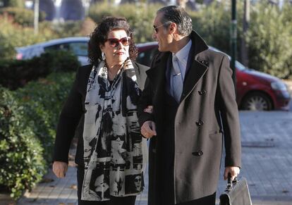 Consuelo Ciscar, exdirectora del IVAM, llega a los Juzgados de Valencia.