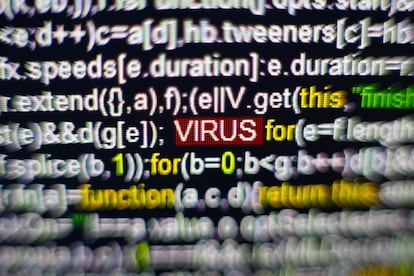 Pantalla con el término "virus" en el centro.