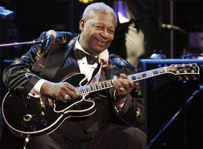 B.B. King durante una actuación en Nueva York, en 2003