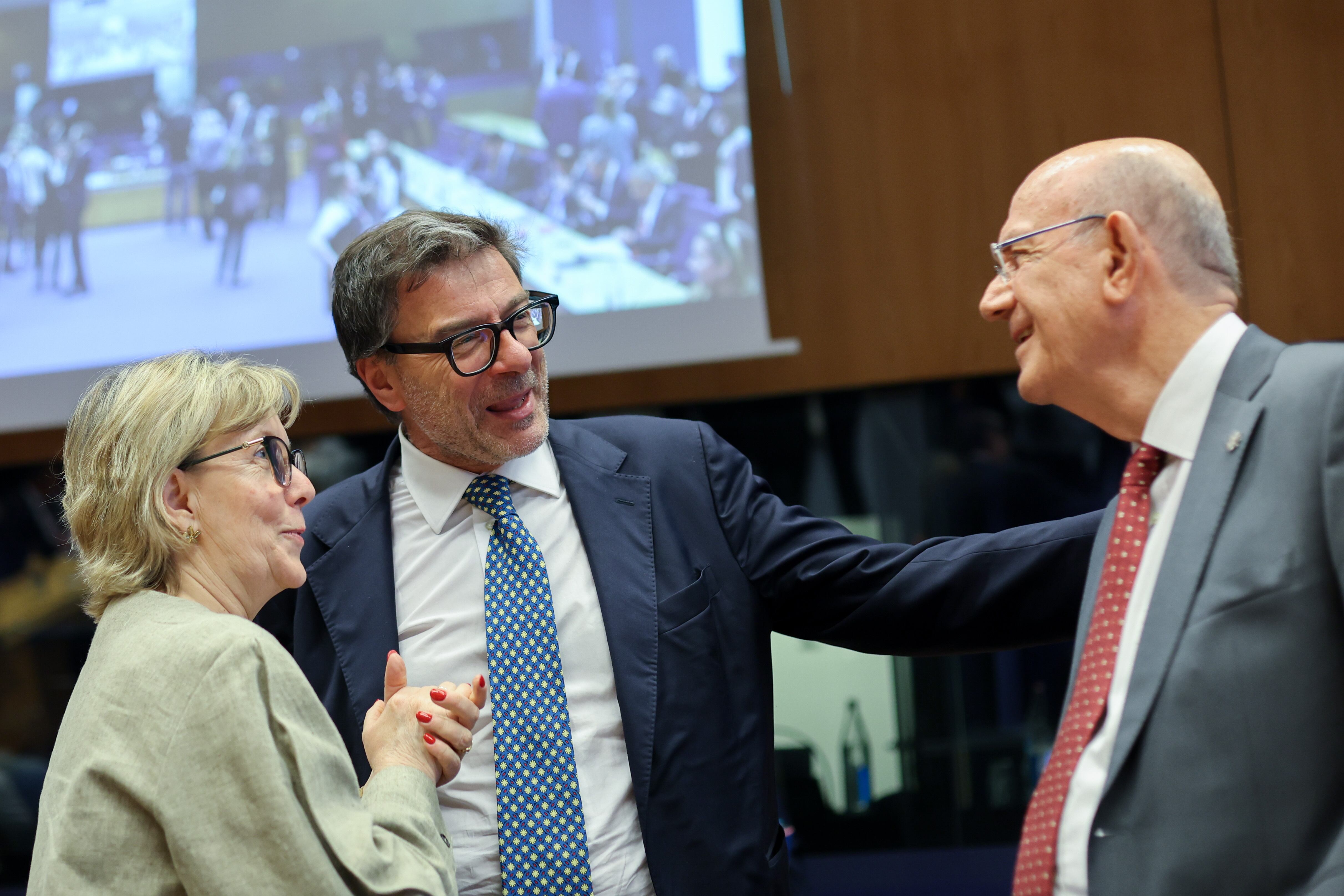 La UE avanza para reforzar los poderes del supervisor bursátil europeo