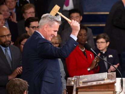 Newly-elected House Speaker Kevin McCarthy holds the gavel before he addresses the lower chamber of the US Congress, just before dawn on Saturday, January 7, 2023.