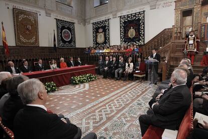 Durante la ceremonia de entrega del galardón, Cristóbal Ugarte, nieto de Nicanor Parra ha leído unas palabras de agradecimiento de su abuelo, incluyendo algunos 'antipoemas' de su obra.