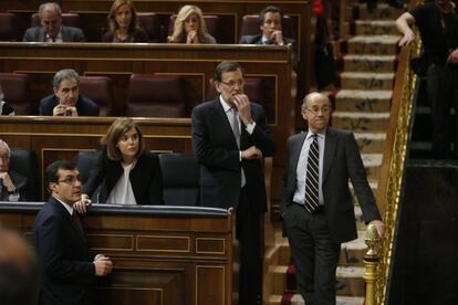 La sesión se ha suspendido unos minutos por la indisposición del portavoz de Compromís.