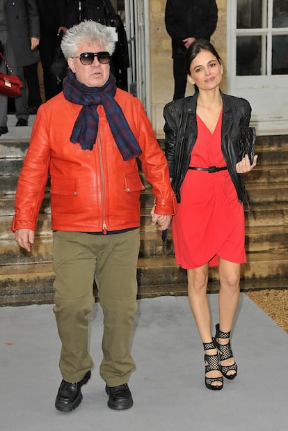 Pedro Almodóvar y Elena Anaya y Mario Testino y Stella Tennant han asistido al desfile