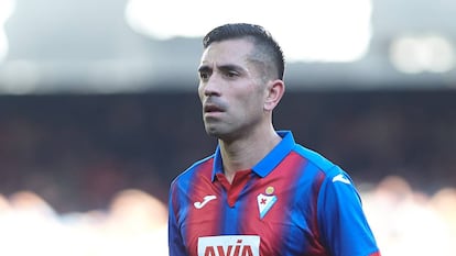 Charles Dias, durante un partido de la última temporada con el Eibar.