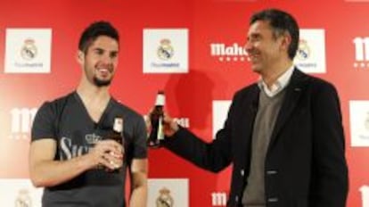 27/03/14  PRESENTACION DEL JUEGO DE FUTBOL STARS DE CERVEZAS MAHOU CON ISCO JUGADOR DEL REAL MADRID 