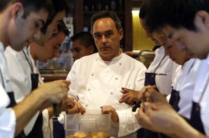 La despedida de Ferran Adrià ha desatado un debate sobre los riesgos y la rentabilidad del año sabático.