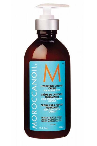 Moroccanoil te popone esta crema hidratante para añadir brillo y otorgar suavidad al cabello (45,90 euros). Usar con el pelo húmedo y no aclarar.