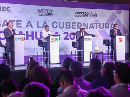 Los candidatos Manolo Jiménez, Lenin Pérez, Armando Guadiana, y Ricardo Mejía Berdeja, en el segundo debate el 1 de mayo.