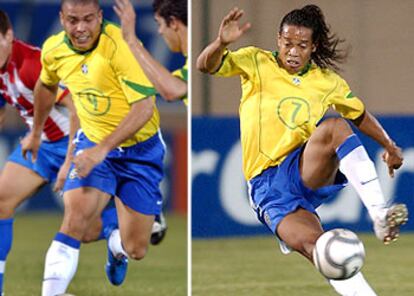 Ronaldo y Ronaldinho, en dos momentos del partido contra Paraguay, en Asunción.