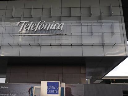 Telefónica vende torres en Ecuador y Colombia por 290 millones