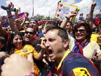 Aficionados culés en Madrid, antes de la final del curso anterior.