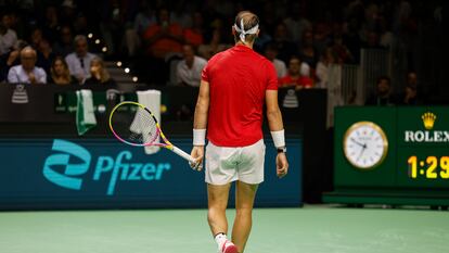 El tenista español Rafa Nadal jugó el primer partido de la fase final de la Davis ante el neerlandés Botic Van de Zandschulp.