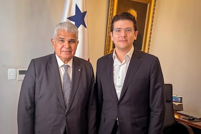 Miguel Uribe Turbay con José Raúl Mulino, presidente de Panamá, el 9 de septiembre de 2024. En el encuentro, ambos líderes abordaron temas de cooperación bilateral.
