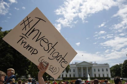 Manifestantes delante de la Casa Blanca en Washington.