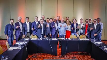 Reunión del Partido de los Trabajadores y del Partido Socialista Brasileño para la nominación de Gerardo Alckmin como aspirante a la vicepresidencia.