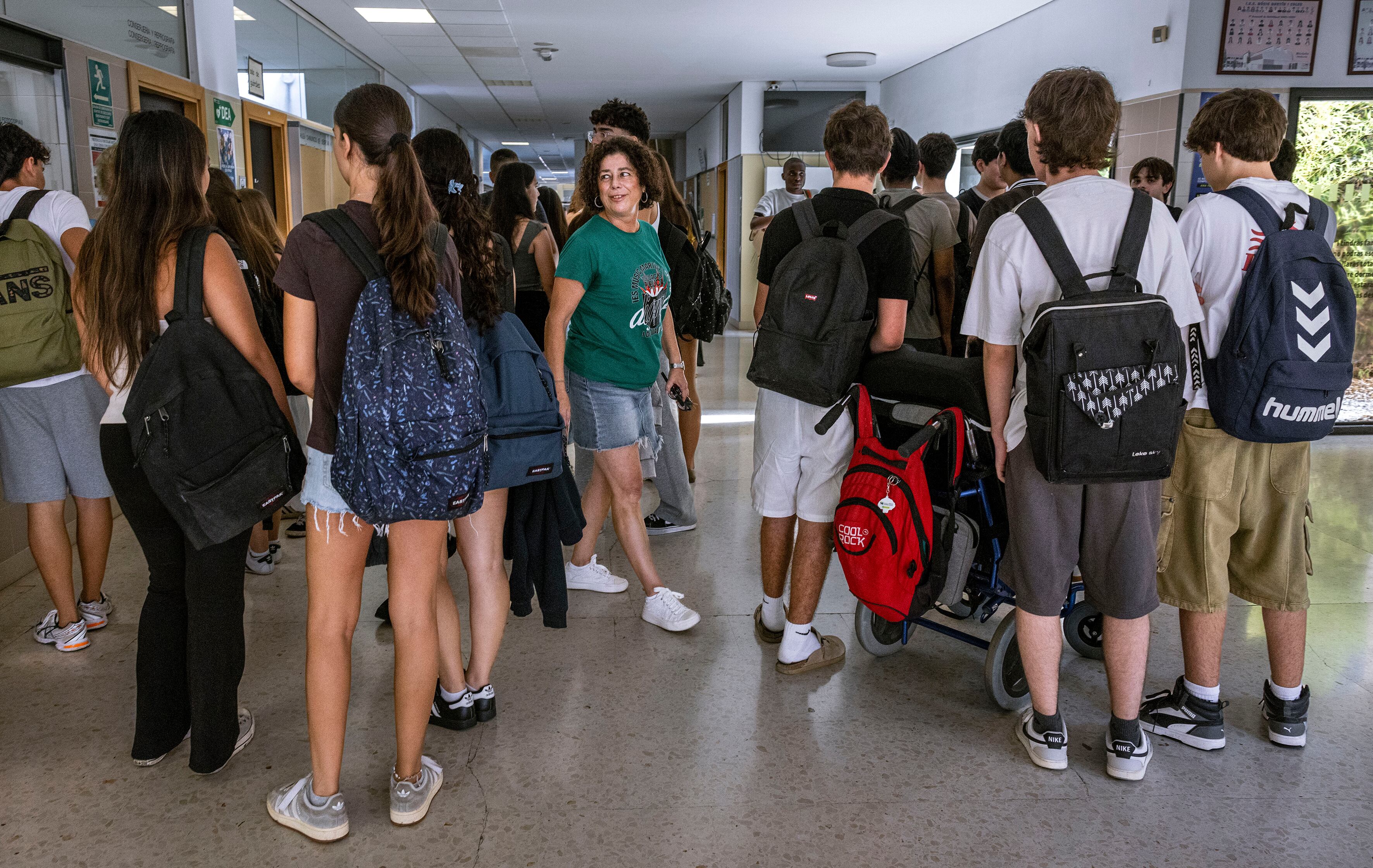 Una escuela con más especialistas y otras claves para arreglar la debacle de España en el Informe PISA