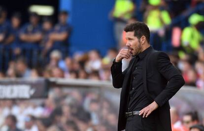 Simoene, durante un partido con el Atlético.