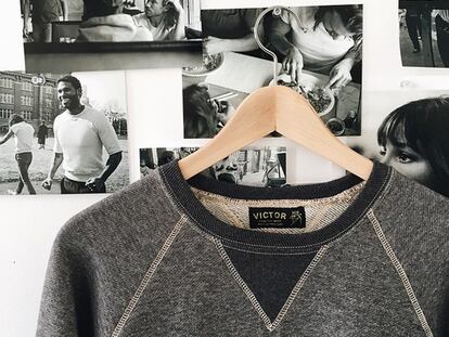 Esta sudadera gris podría salvar una fábrica