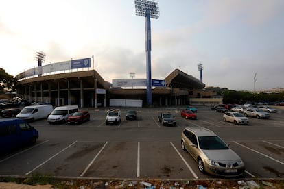 Una fotografía panorámica del estadio José Rico Pérez, en Alicante (España).